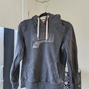 Women's M PUMA Hoodie